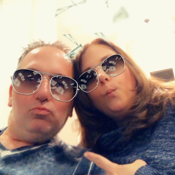 Meet your Posher, Tony - Picture 6 of 8